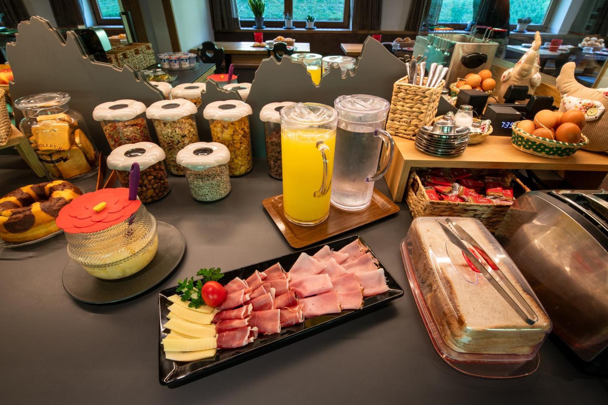Garni Kostner Hotel Ortisei Luaran gambar
